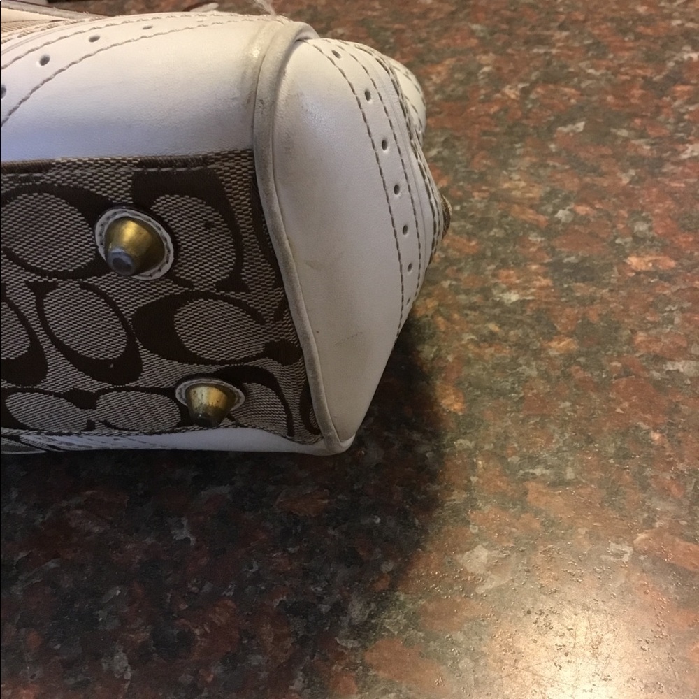 Vintage Coach - Picture 5 of 7